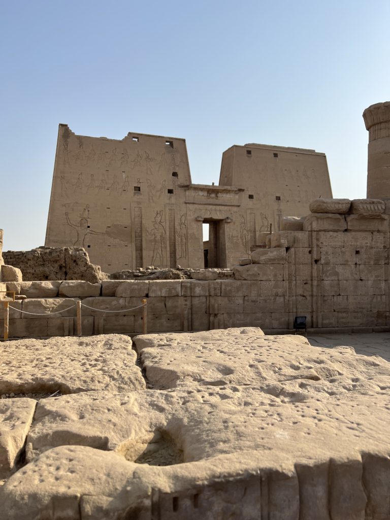 Fachada - Templo Edfu
