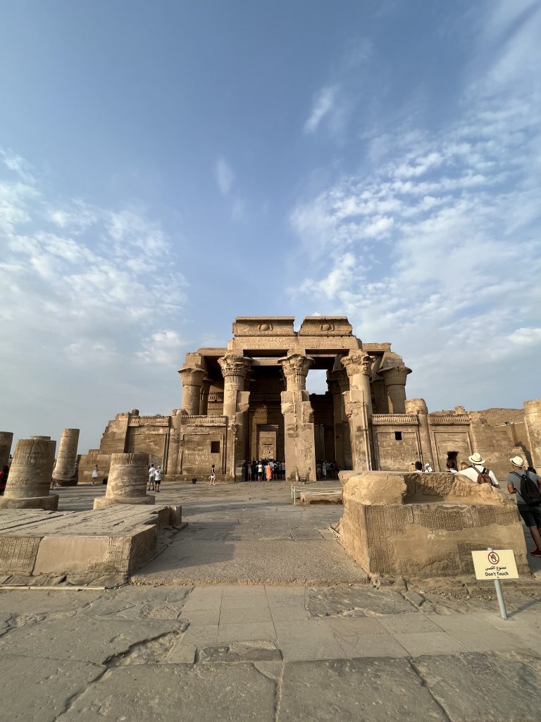 Entrada - Templo Kom Ombo