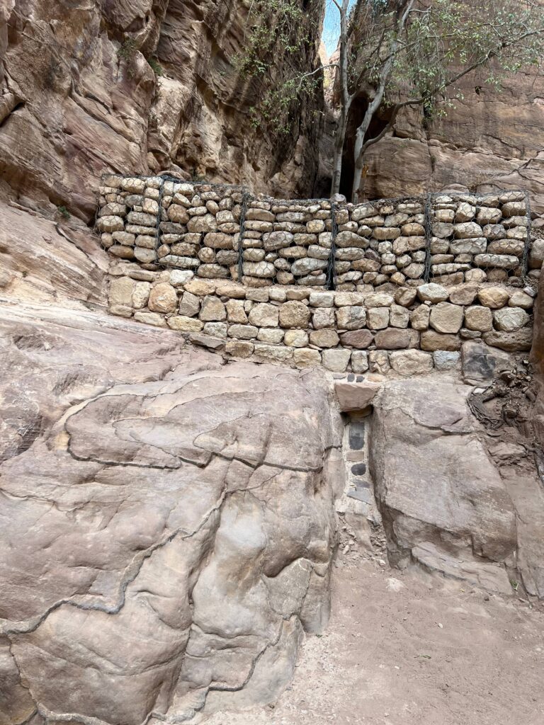 Presas de agua Siq - Petra