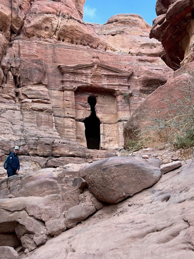 Triclinio del León - Petra