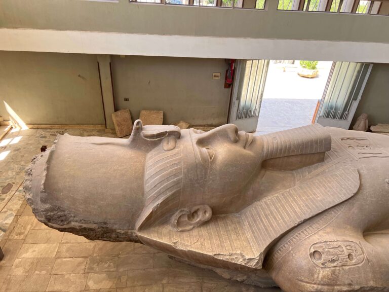 Coloso Ramses II - Menfis