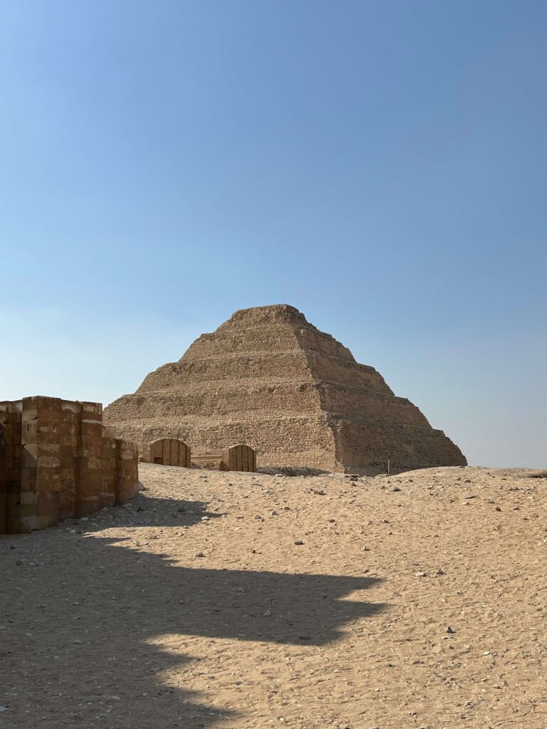 Pirámide escalonada - Saqqara
