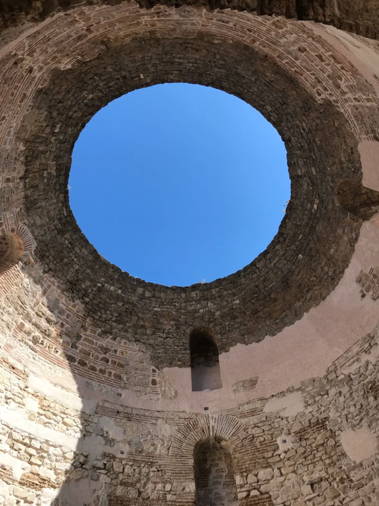 Vestíbulo Palacio Diocleciano - Split