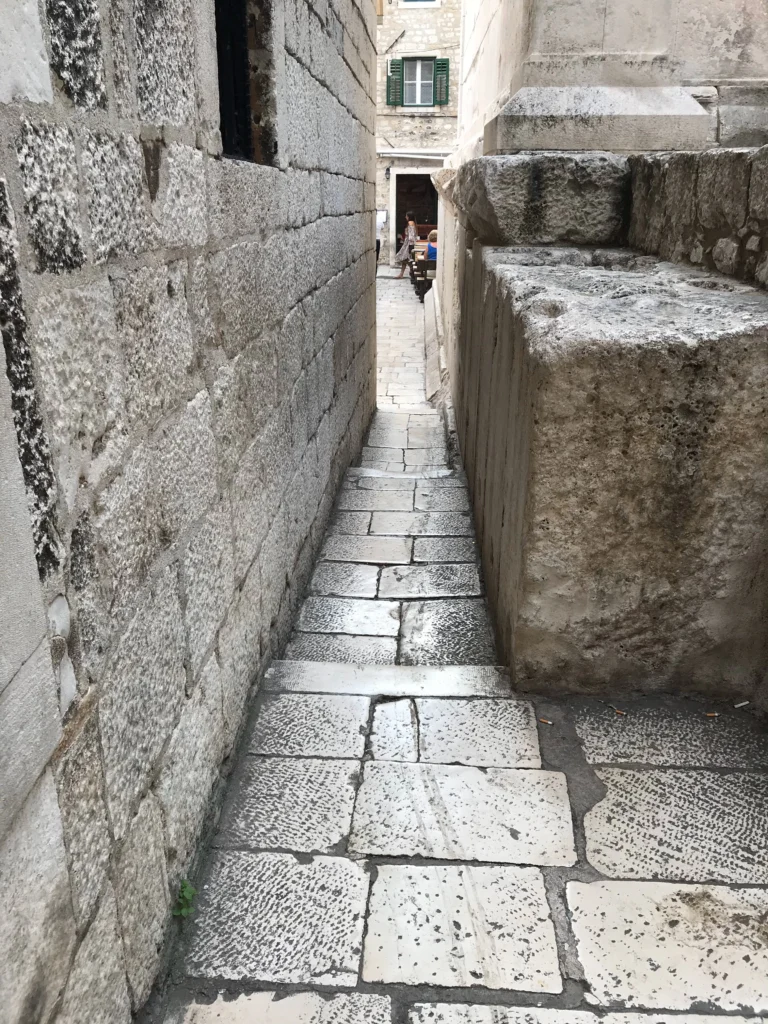 Calle estrecha - Split