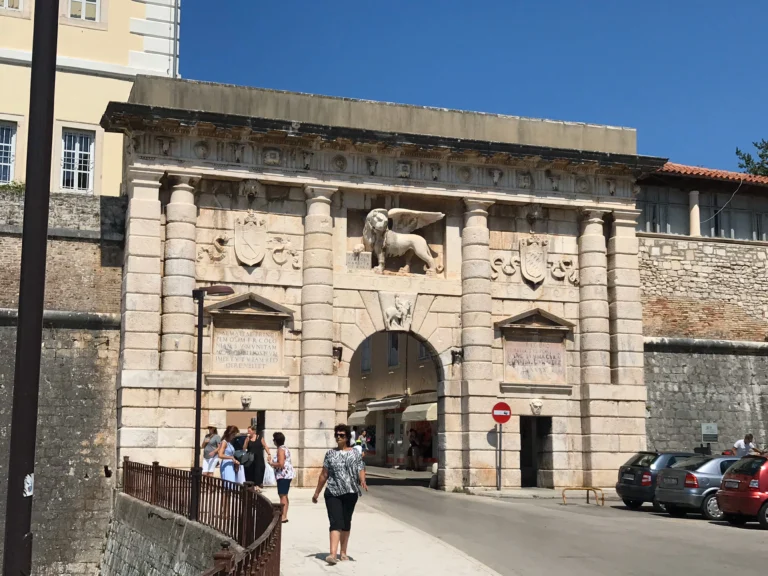 Kopnena Vrata - Zadar