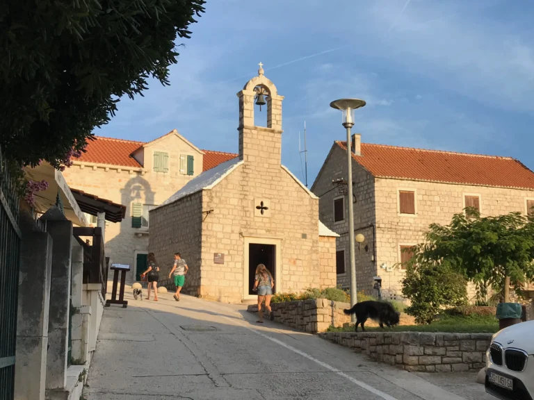 Iglesia - Bol