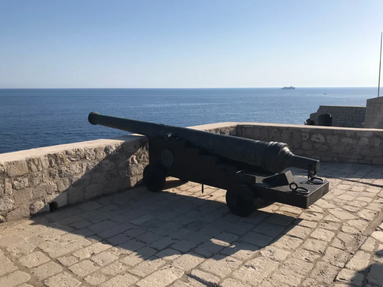 Cañón muralla - Dubrovnik