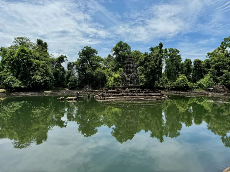 Neak Pean