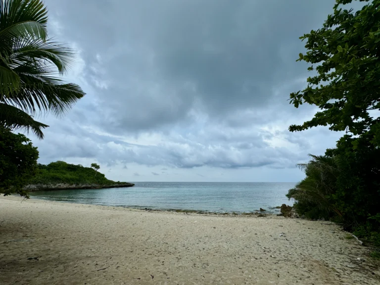 Bantigue Beach