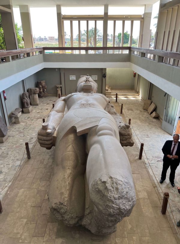 Coloso Ramses II – Menfis Coloso Ramses II - Menfis